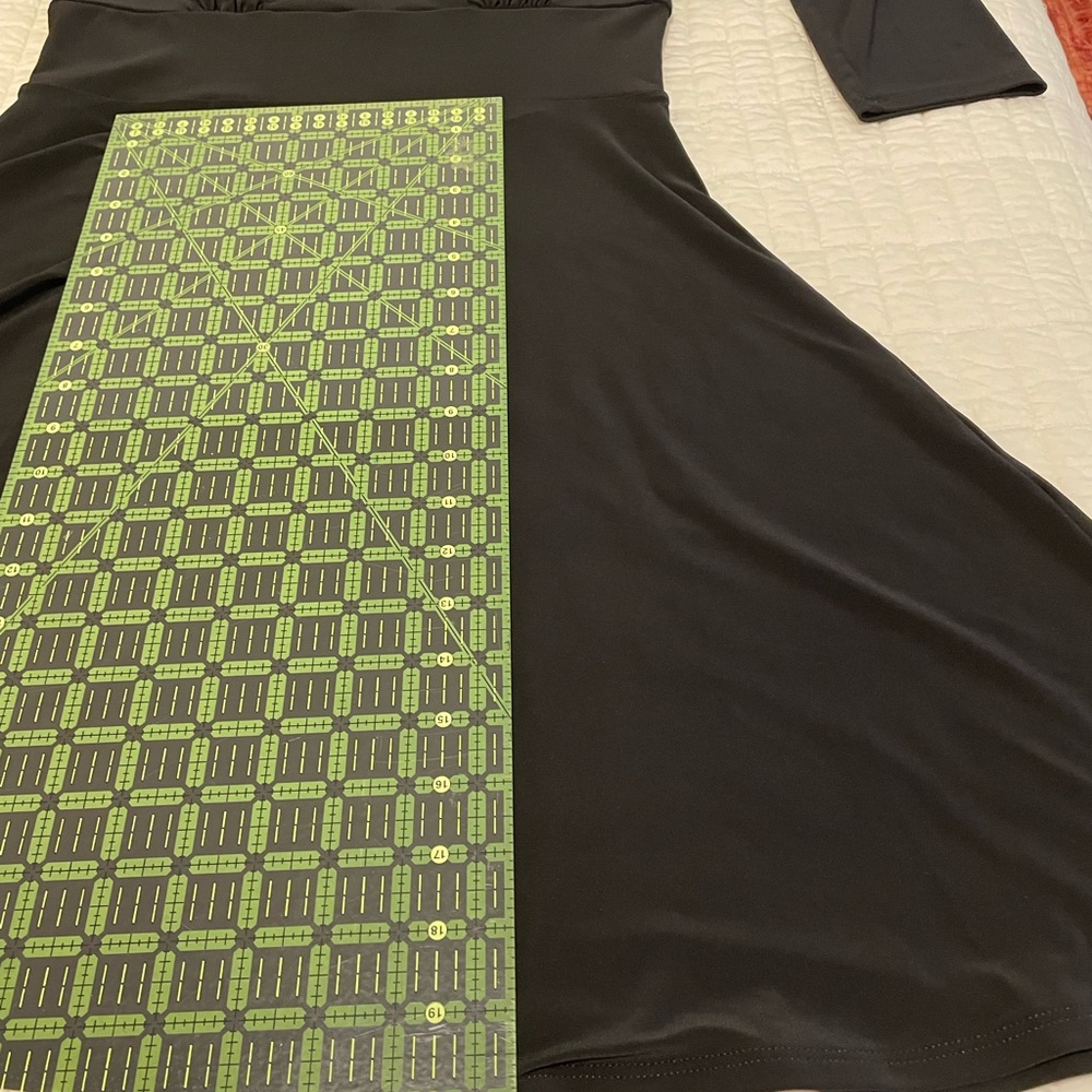 White House Black Market Women’s dress size medium - Picture 7 of 9